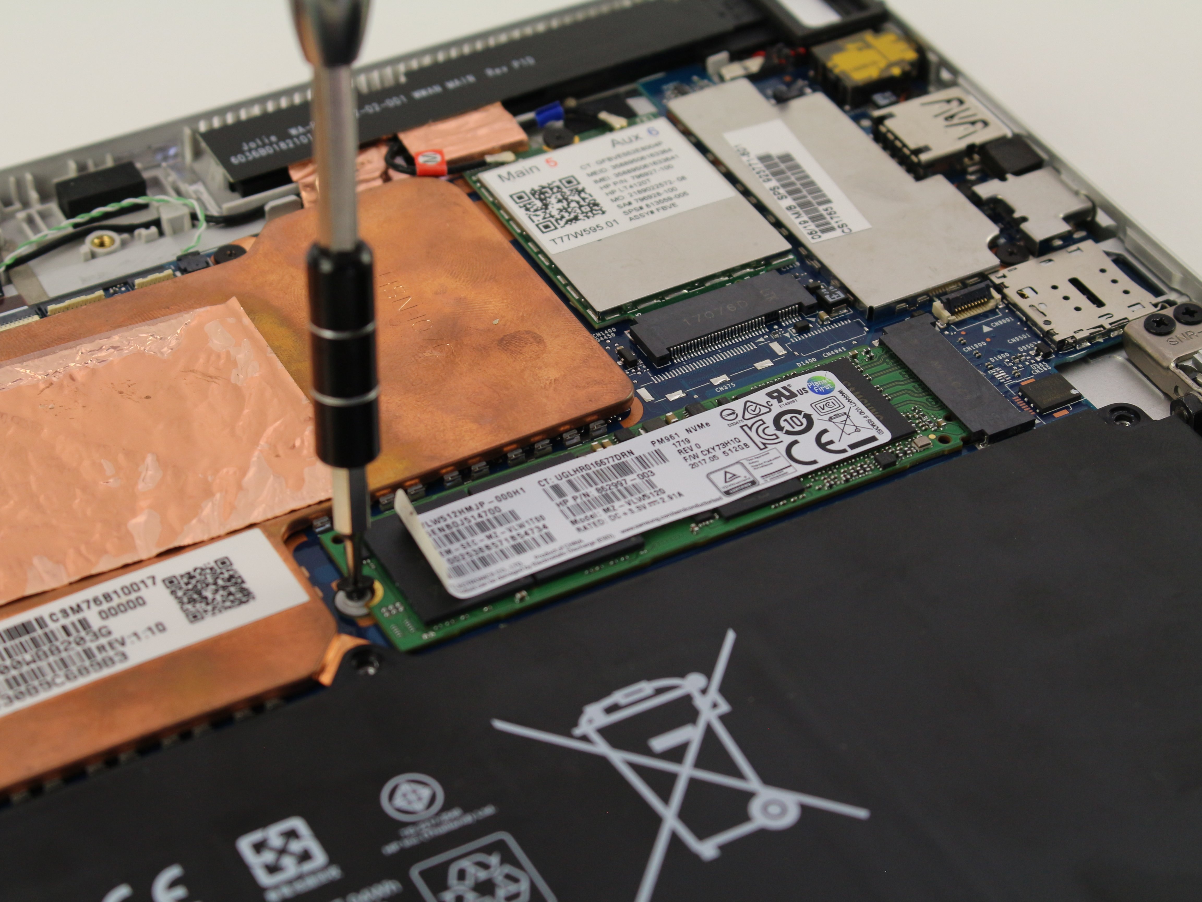 HP Elite x2 1012 G2 SSD Replacement - iFixit Repair Guide