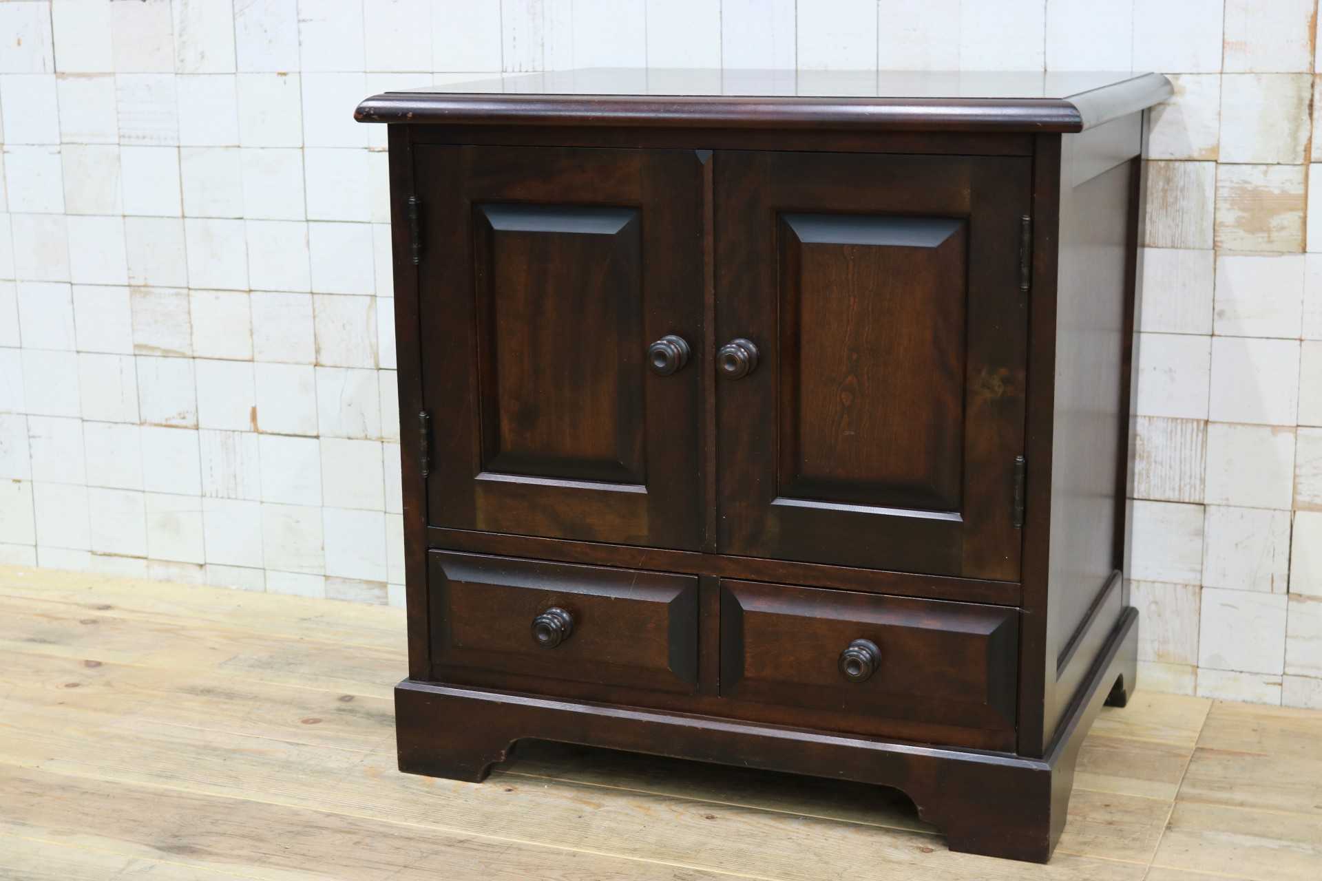 棚・キャビネット