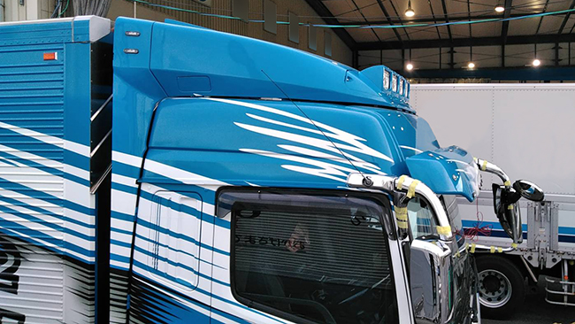 トラックカスタムパーツ専門店 H-LINE（エイチ-ライン）株式会社