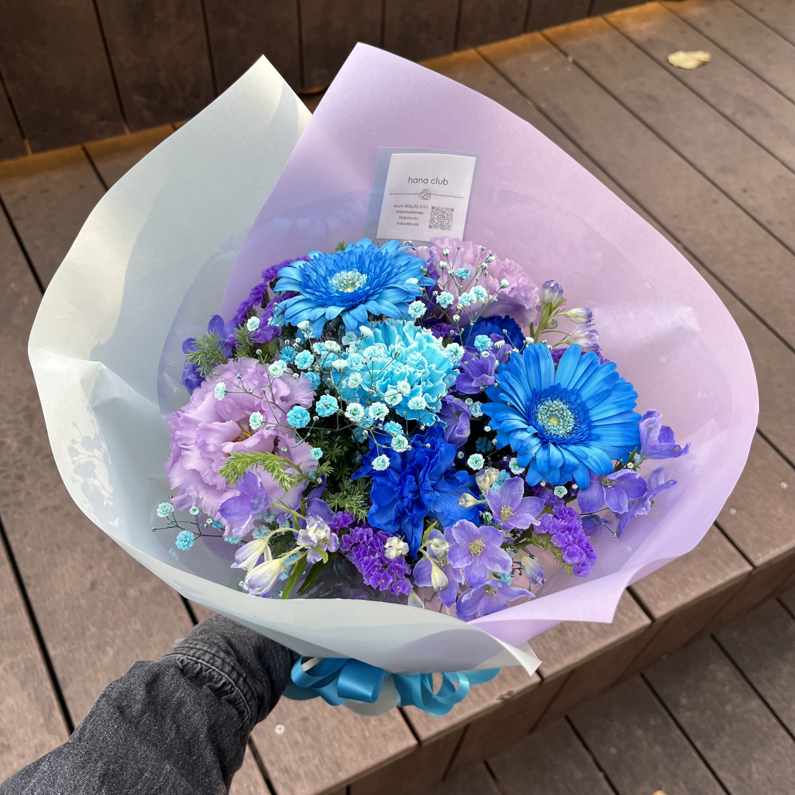 青い花あります🫶(ブルーローズ、青バラ、マリンブルーガーベラ