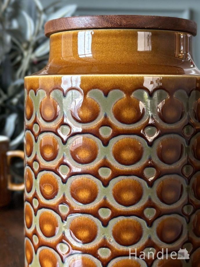 ホーンジー社のアンティーク食器、「Bronte」ブロンテシリーズの