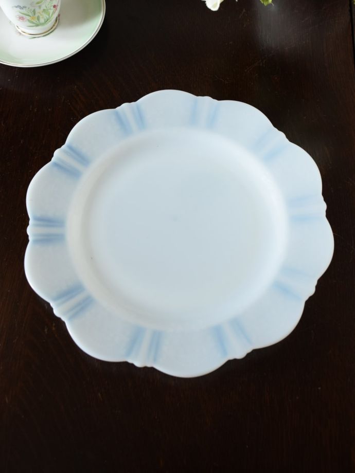 マクベスエバンスのアメリカンスウィートハート、ミルクガラスの