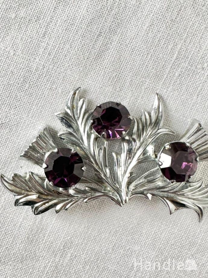 イギリスで見つけたアンティークブローチ、英国で愛されるあざみの