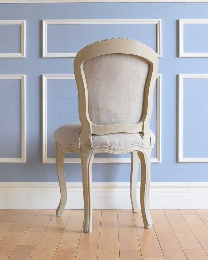 アンティーク風椅子、お花の彫刻が可愛いコクシグルのチェア(cff-1020