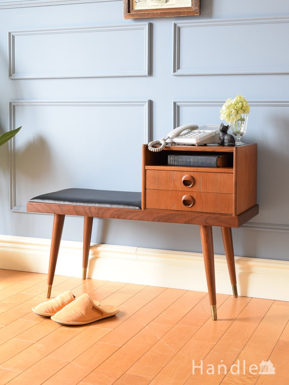 北欧スタイルのオシャレな電話台、ビンテージのテレフォンベンチ(x-545