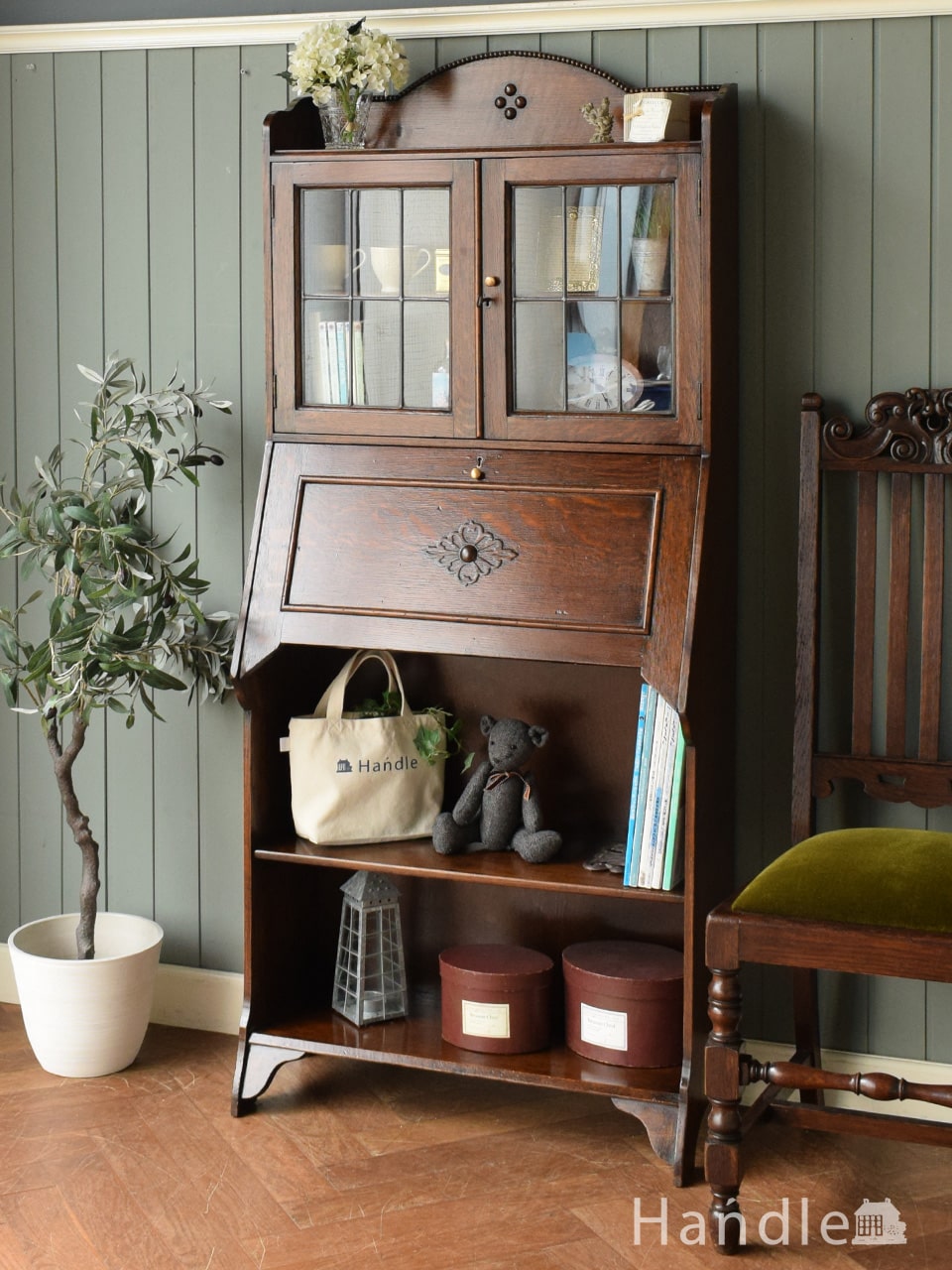 イギリスから届いた本棚付きのアンティーク机、オーク材の