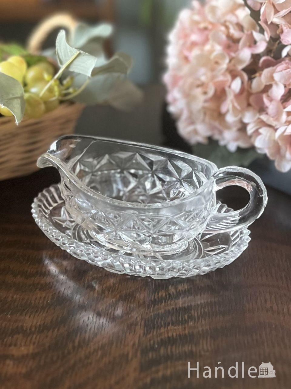 アンティークのジャスパーウェア、エンジェルのウェッジウッドトレイ