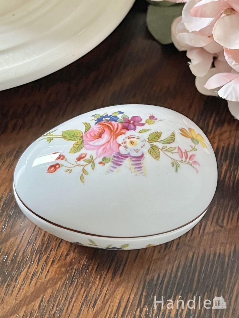 薔薇の装飾が美しいアールデコのアンティークアクセサリー入れ