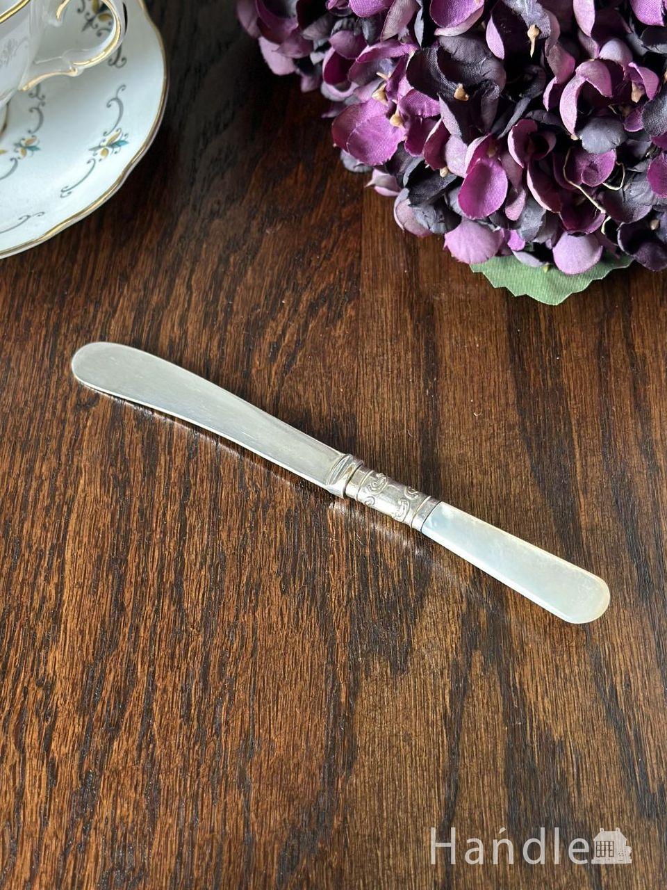 英国アンティークの美しいスコーンナイフ、マザーオブパールの