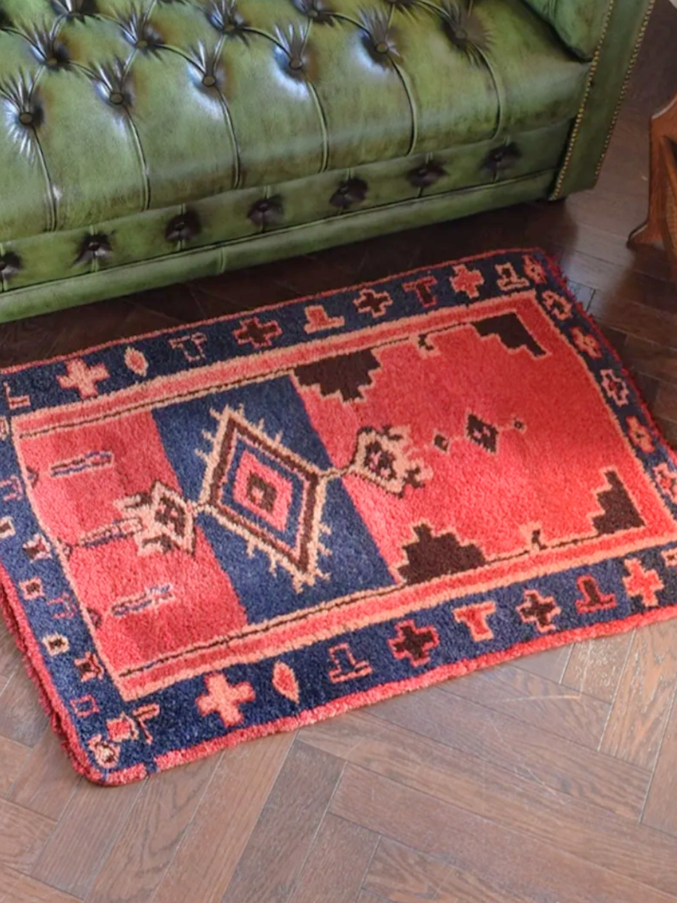 ビンテージのおしゃれな絨毯、トルコマラティアの一点もののトライバル