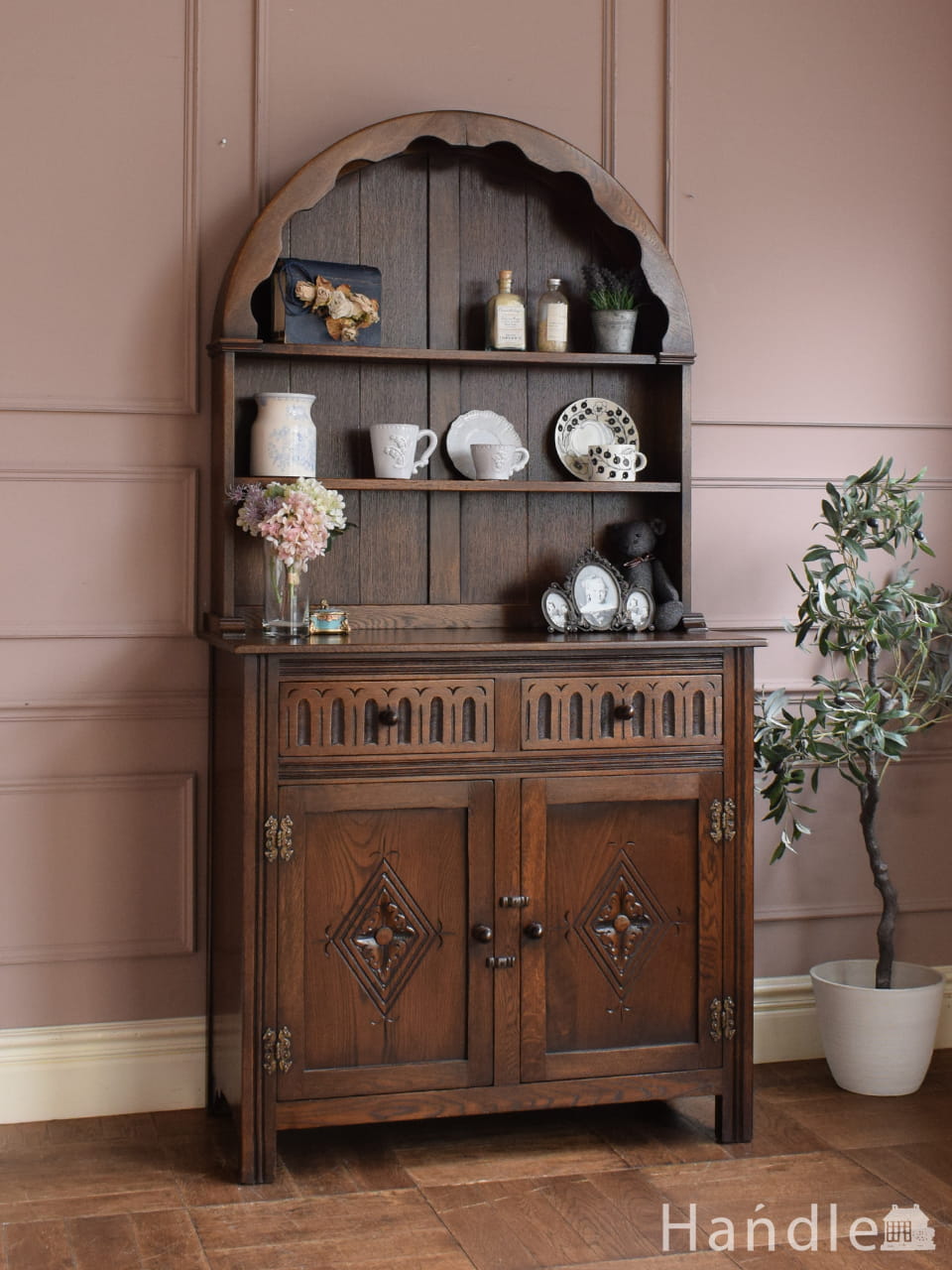 英国スタイルのアンティーク家具、オープン棚のブックシェルフ（本棚