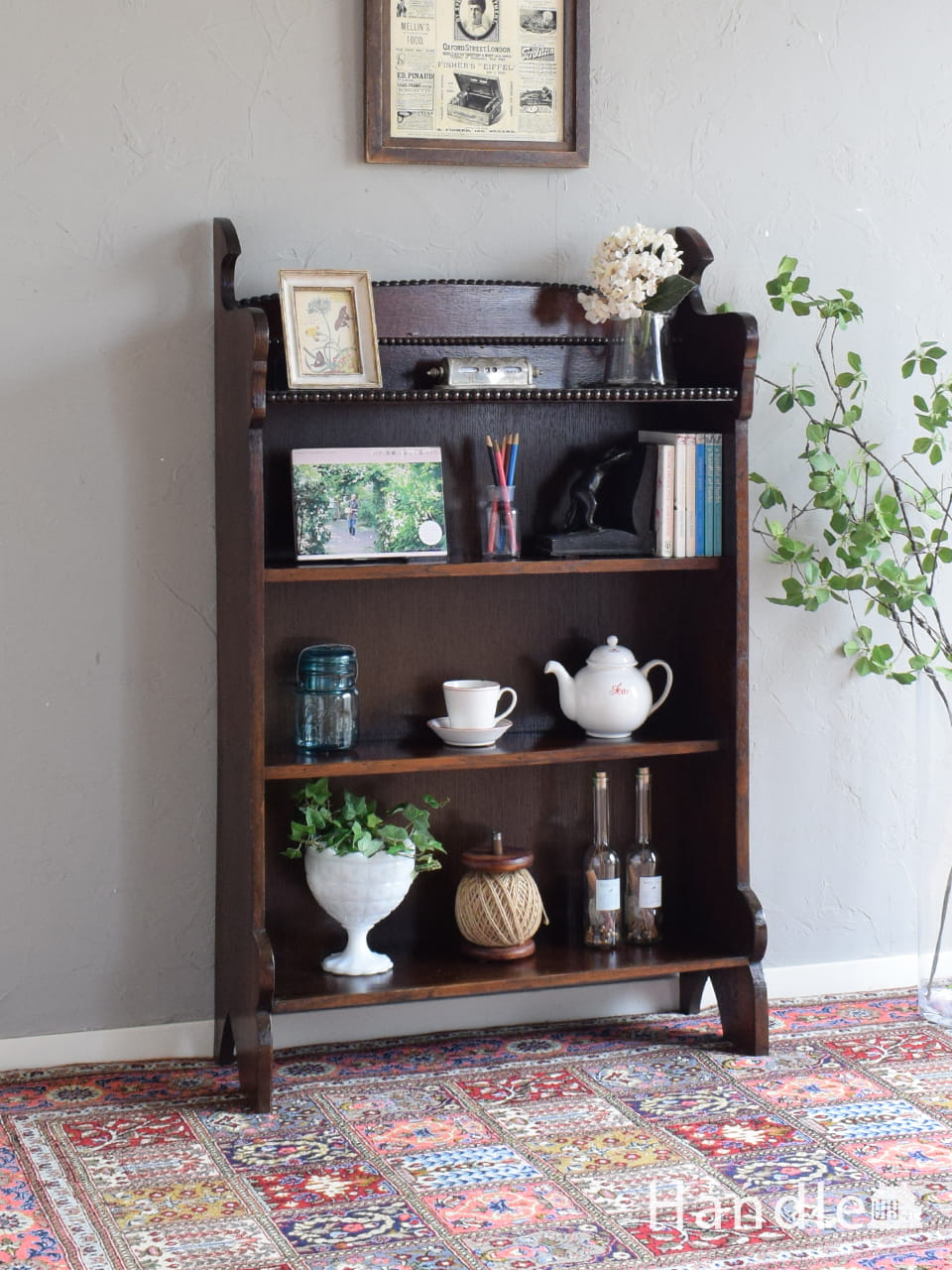 フランスから届いたシャビーシックなキャビネット、アンティークの