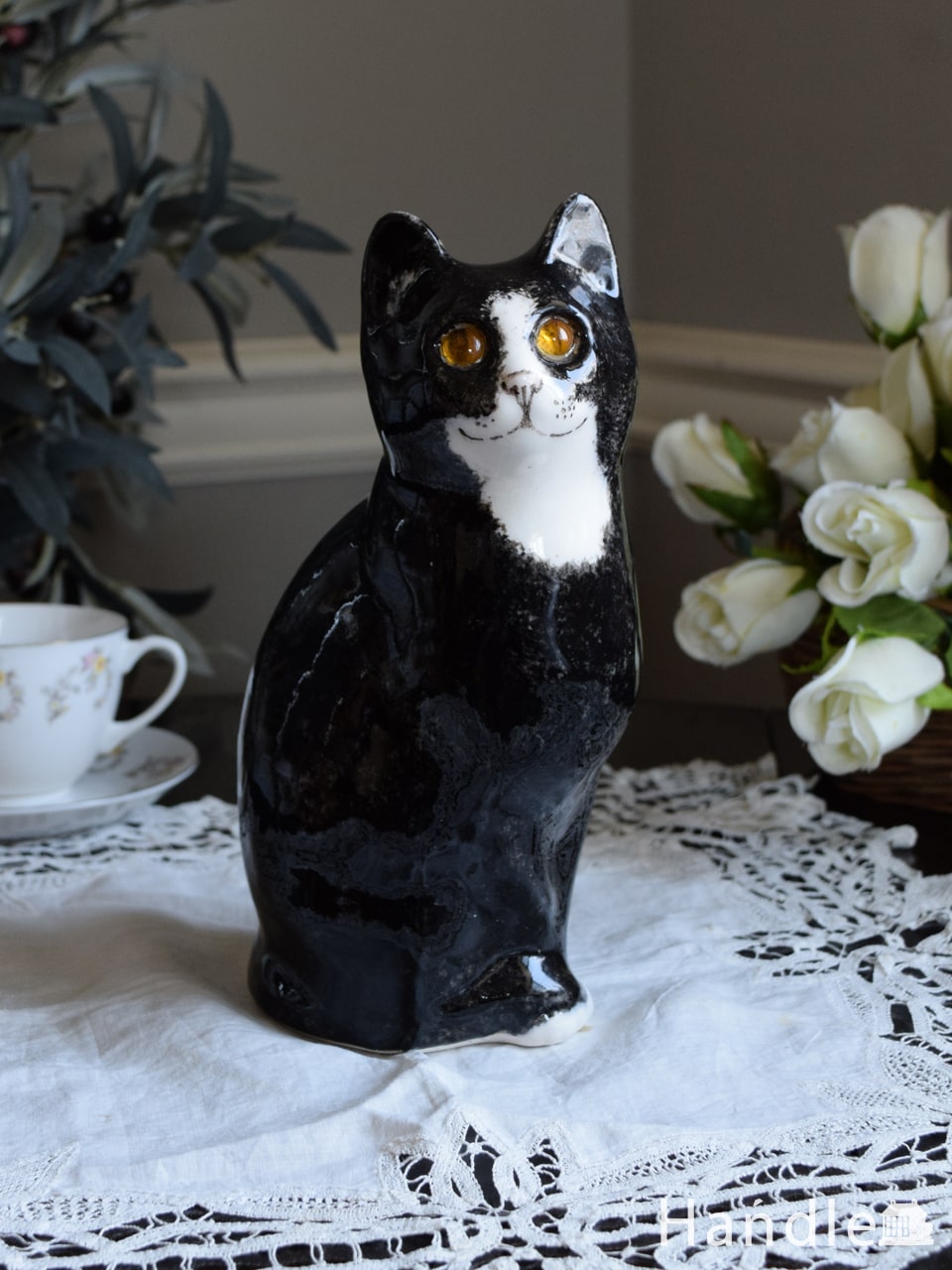 英国生まれの可愛いクロネコ、陶器で出来たウィンスタンレイキャット(m