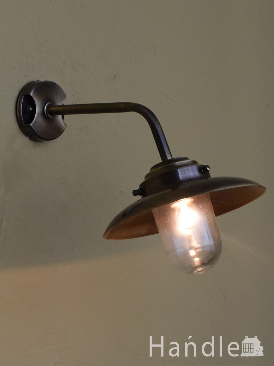 アンティーク調のおしゃれなエクステリアランプ、外灯に使えるマリン