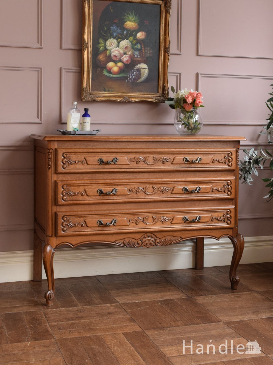 austin suite社のヴィンテージ家具、オシャレな北欧スタイルの4段