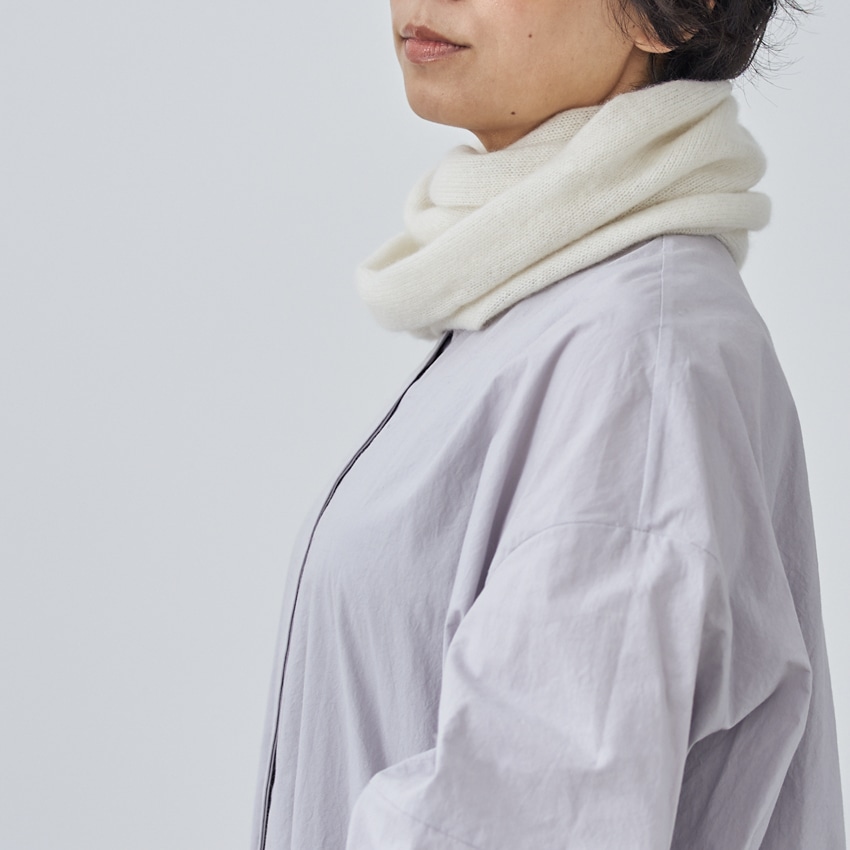 WOOL STUDIO カシミヤ100％のスヌード ホワイト: TORIYOSE | HANEDA