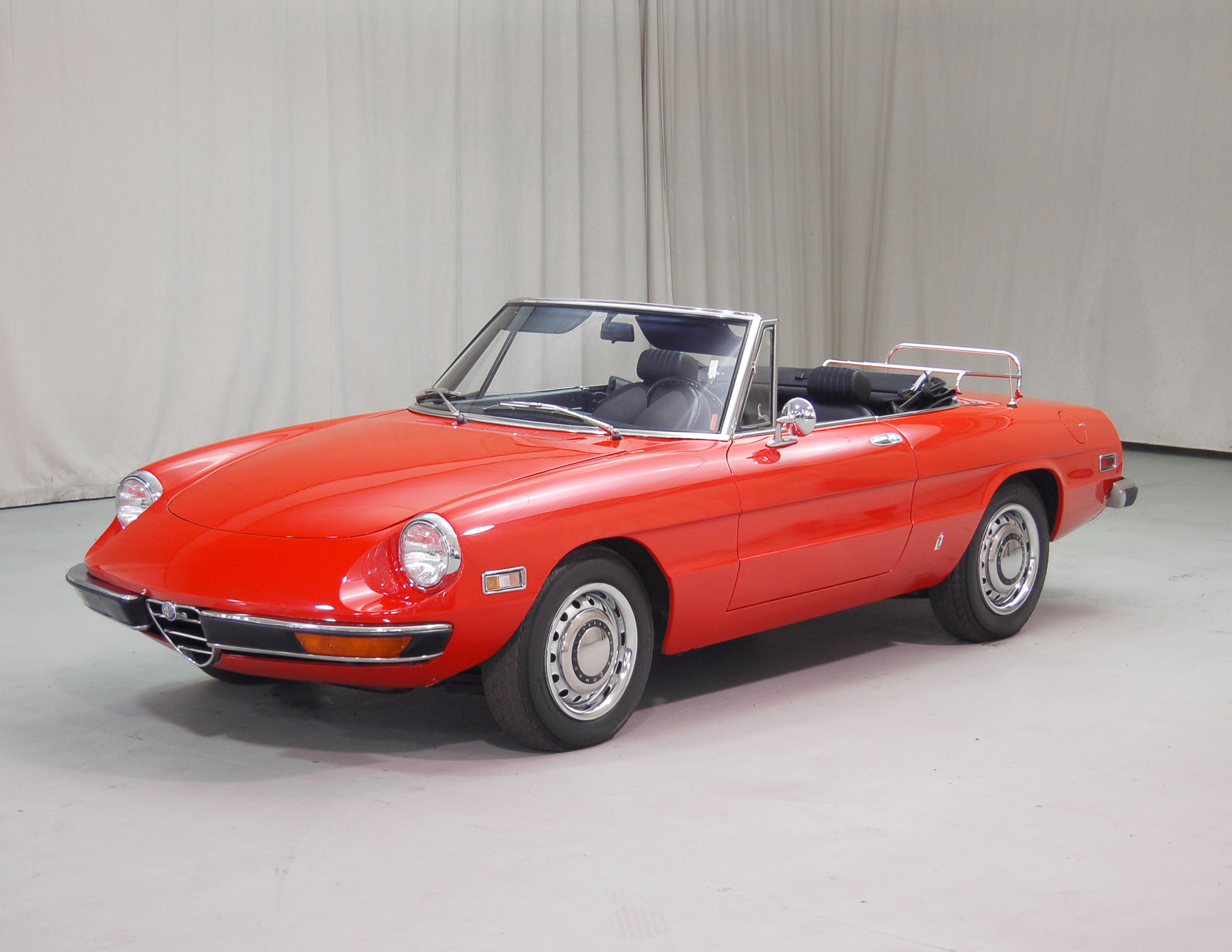 1976 Alfa Romeo 2000 Spider Veloce | Hagerty Valuation Tools