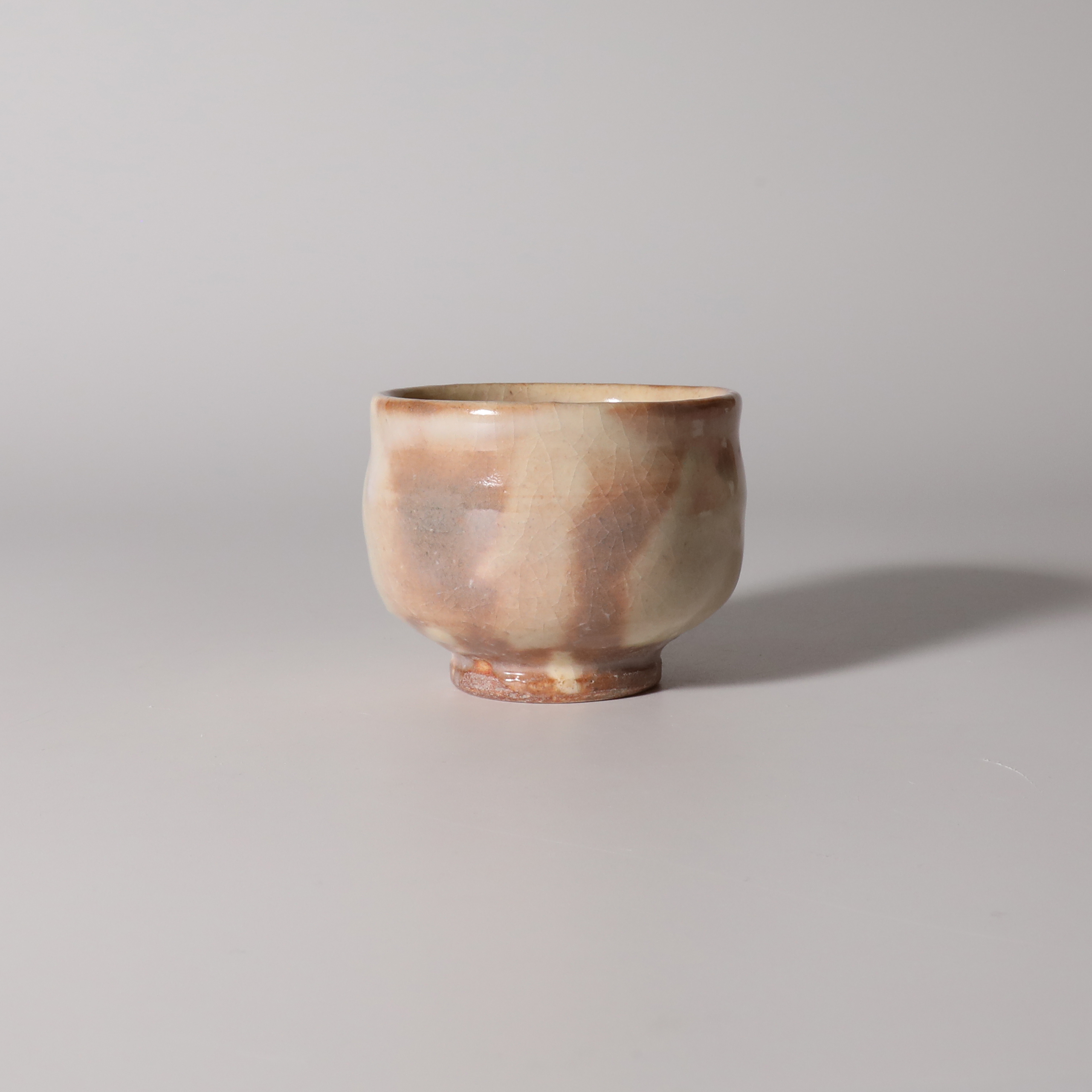 ぐい呑 木箱入 勝景庵 兼田佳炎作 萩焼 | 萩焼屋Hagiyakiya ネットショップ