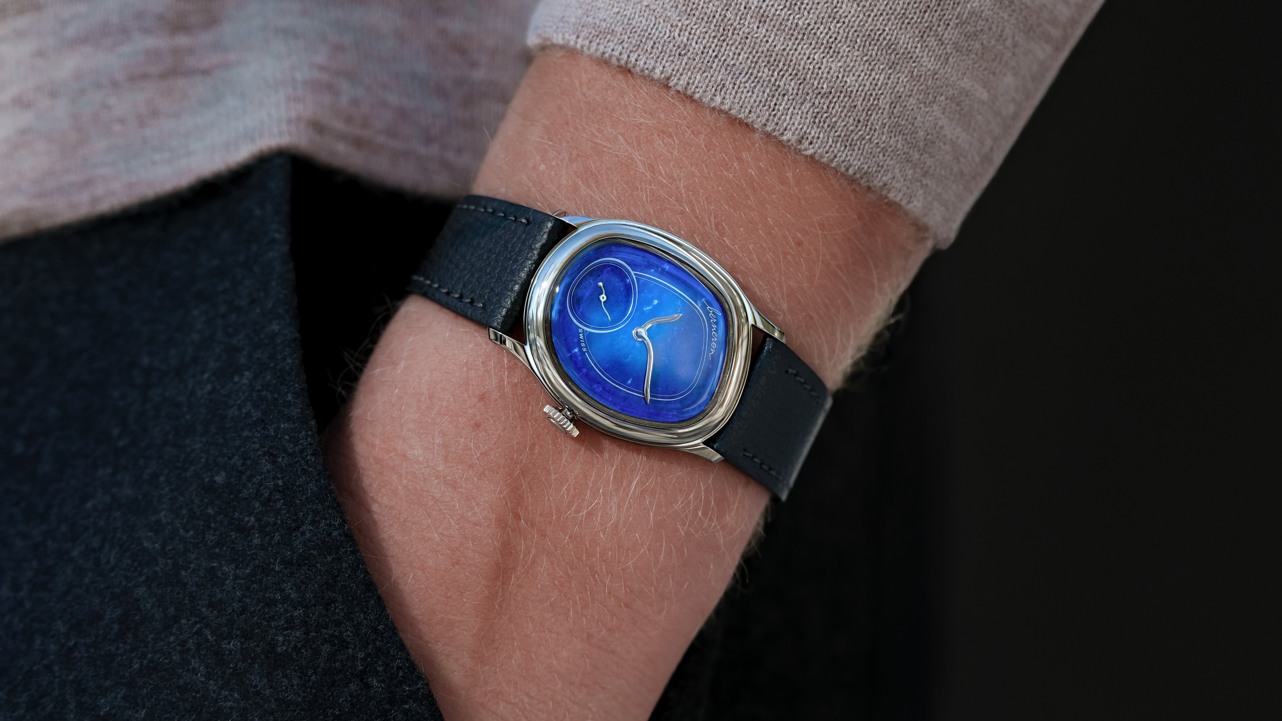 Mirage 34, Lapis Lazuli, White Gold – Hairspring