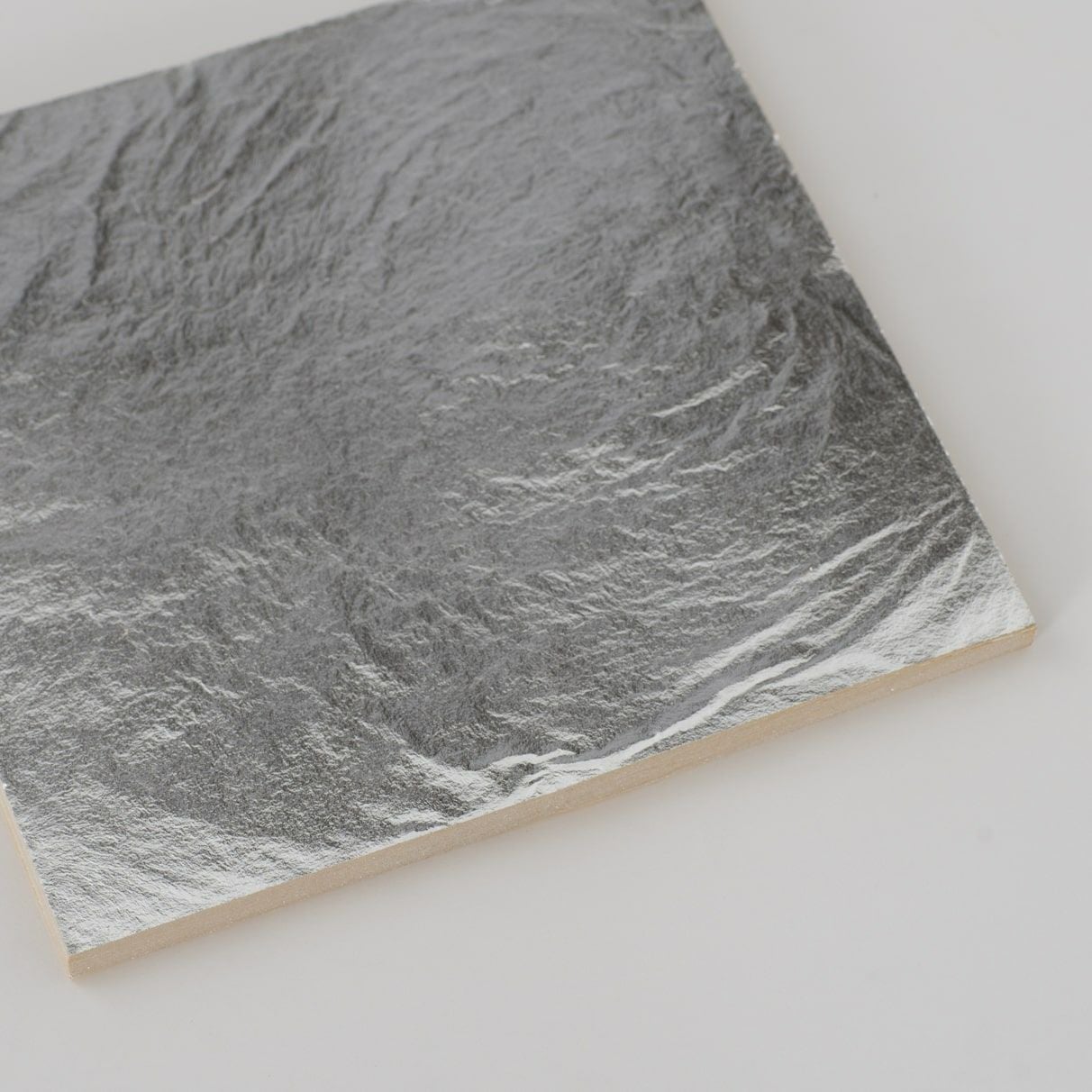 000000000051-01.jpg?size=m&w=