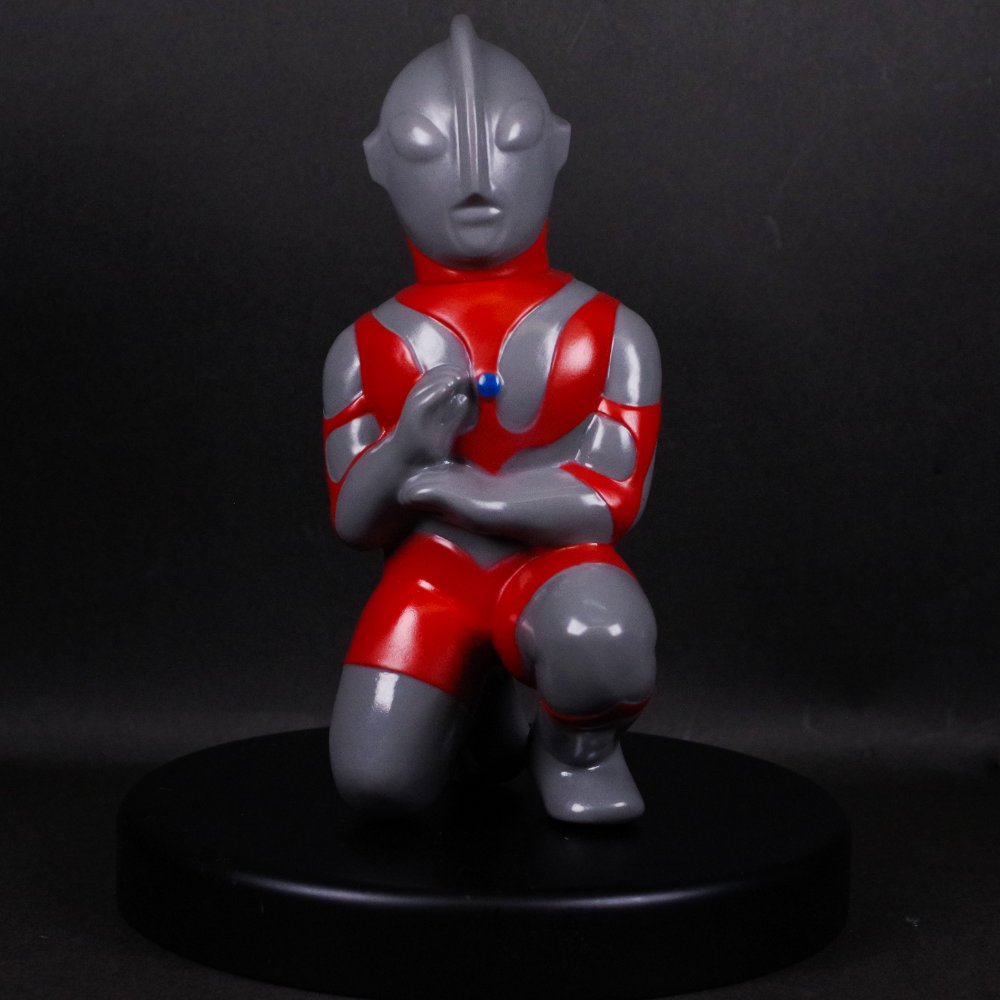 7月9日(火)18時より抽選開始】【U.S.TOYS】SBウルトラマン(グレー