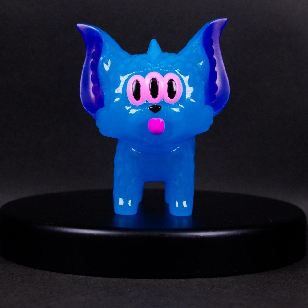 8月1日(木)18時より抽選開始】【ART JUNKIE】ヤンチャーキャット（乳白