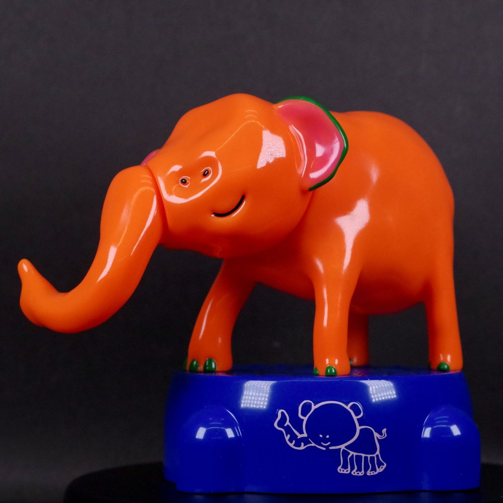 8月21日(水)18時より抽選開始】【garbagetoyyyyy】Elephant (Orange