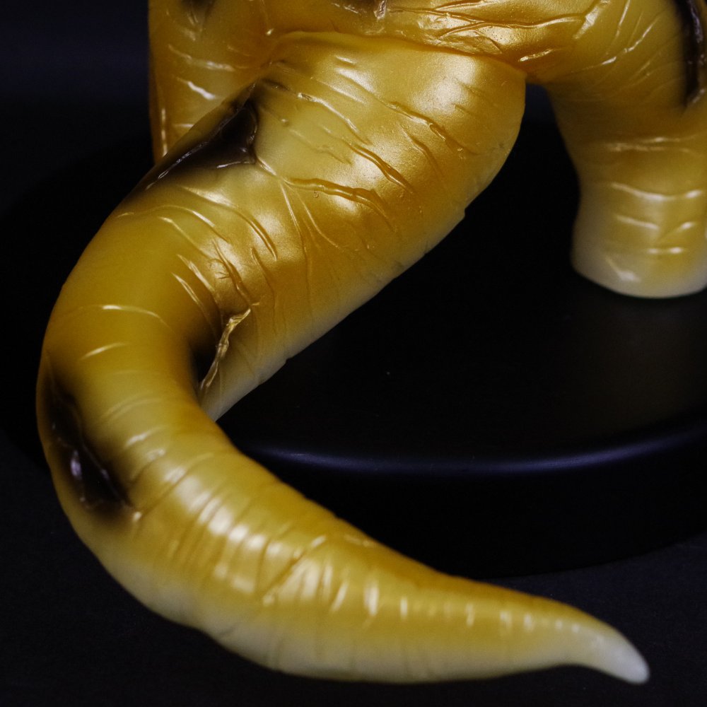 1月30日(火)12時より受注受付開始】【ブルマァク】エレキング(蓄光