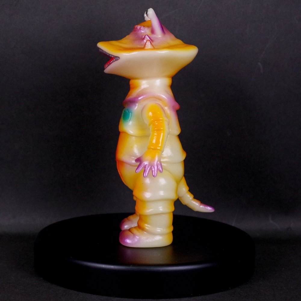 3月2日(土)より販売開始】【ブルマァク】リトルカネゴン(蓄光オレンジ