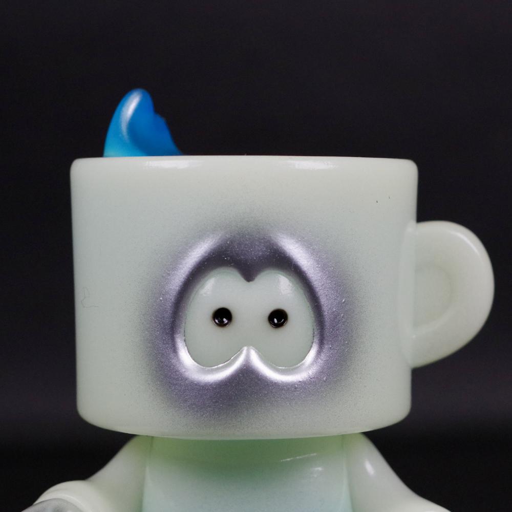 3月8日(金)18時より抽選開始】【HUMAN ROBOT】カップン（蓄光)が登場