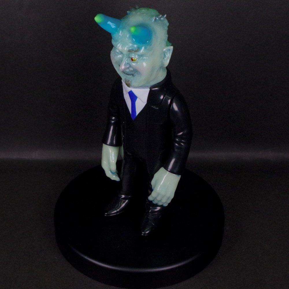 11月5日(火)18時より抽選開始】【キムラトイ】HEAD X SWAP SUIT DEMON