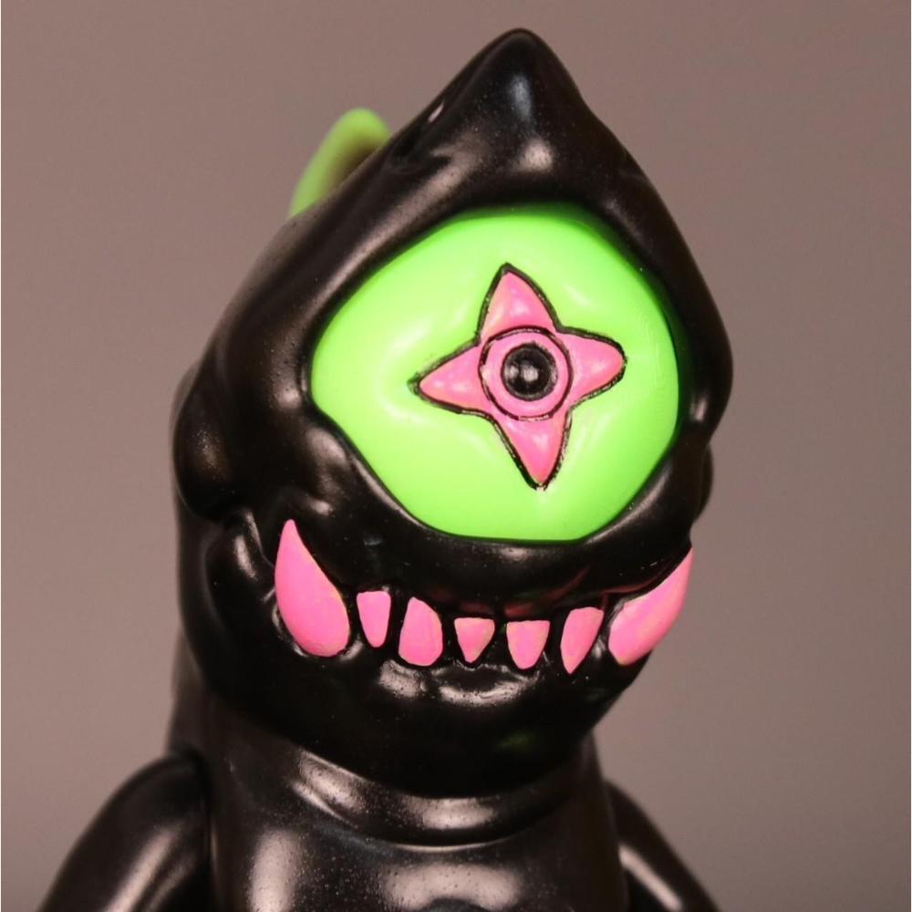 11月27日(水)18時より抽選開始】【Momoco Studio】地獄鮫が登場