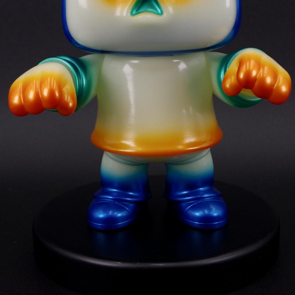 3月21日(金)18時より抽選開始】【HUMAN ROBOT】ShocKING(tropical