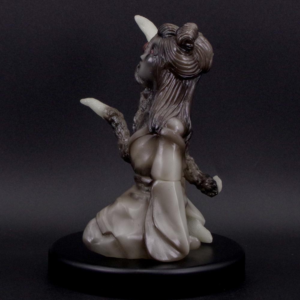 11月18日(火)18時より抽選開始】【ヒカリトイズ】真説・物ノ怪少女 01