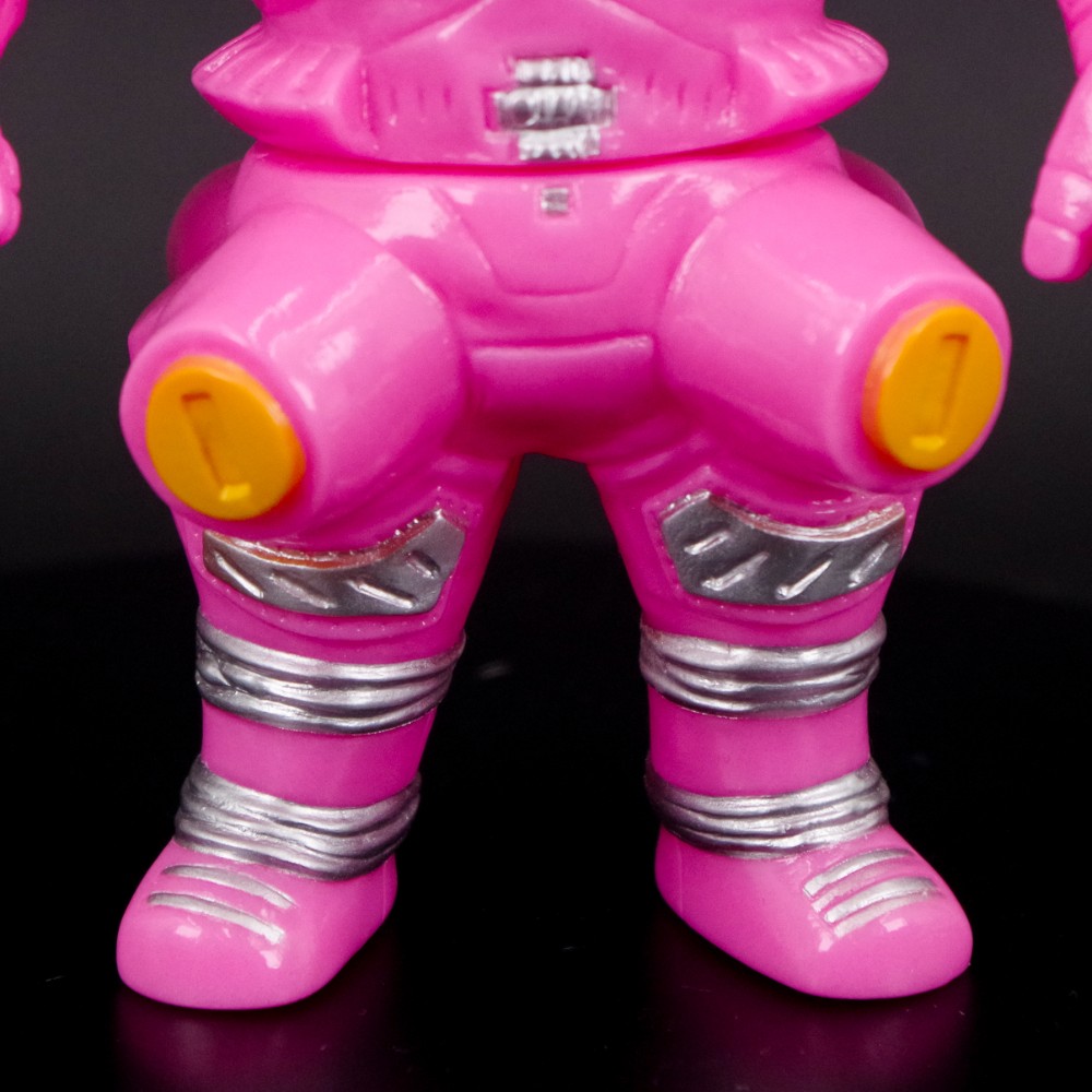 11月30日(日)11時より販売開始】【MAXTOY】キングジョー(ピンク) が