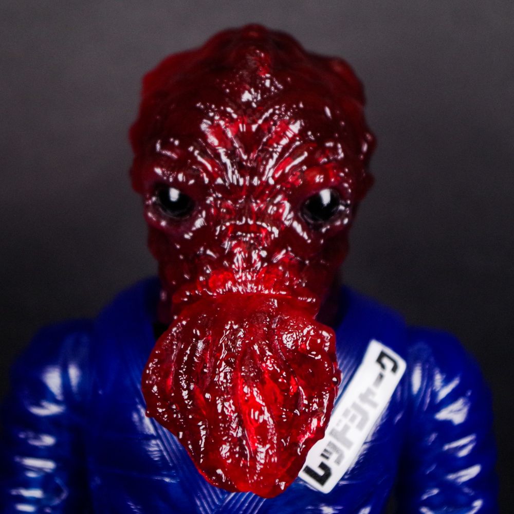 10月25日(火)12:00より販売開始】秋の蔵出し大放出！レッドシャーク