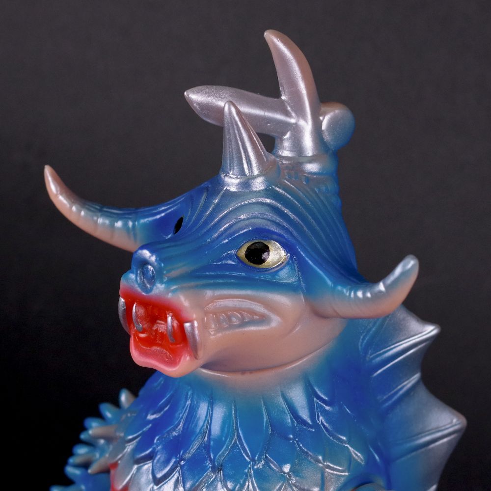 11月26日(日)より《TSUBURAYA CONVENTION 2023》で販売開始