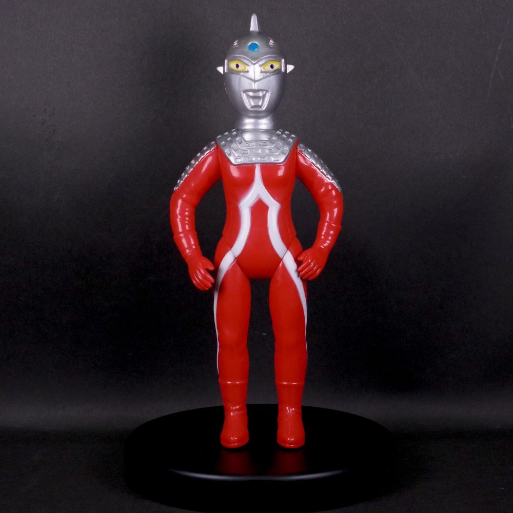 11月26日(日)より《TSUBURAYA CONVENTION 2023》で販売開始