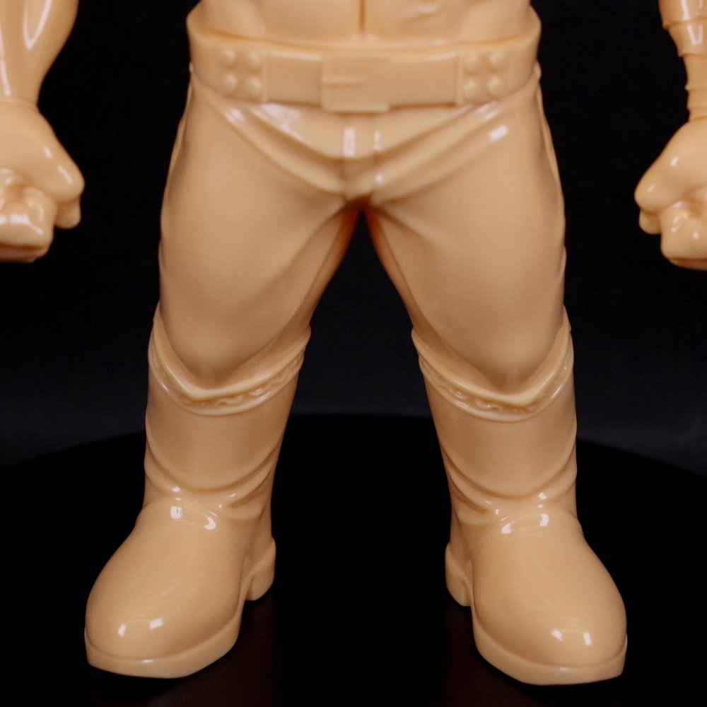 12月23日(土)より販売開始】【レッドシャーク】ケンシロウ(肌色)が登場