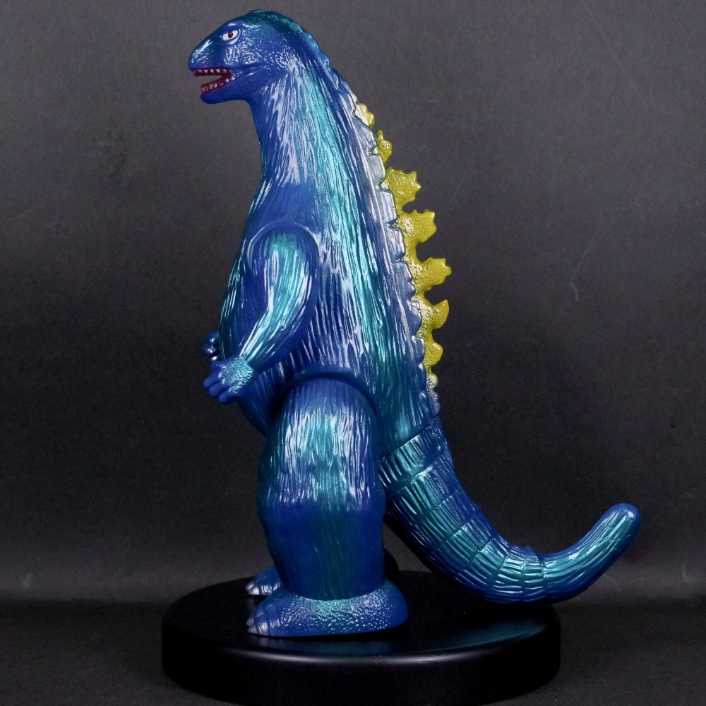 12月25日(月)12時より受注受付開始】【ブルマァク】ゴジラ プラモ版