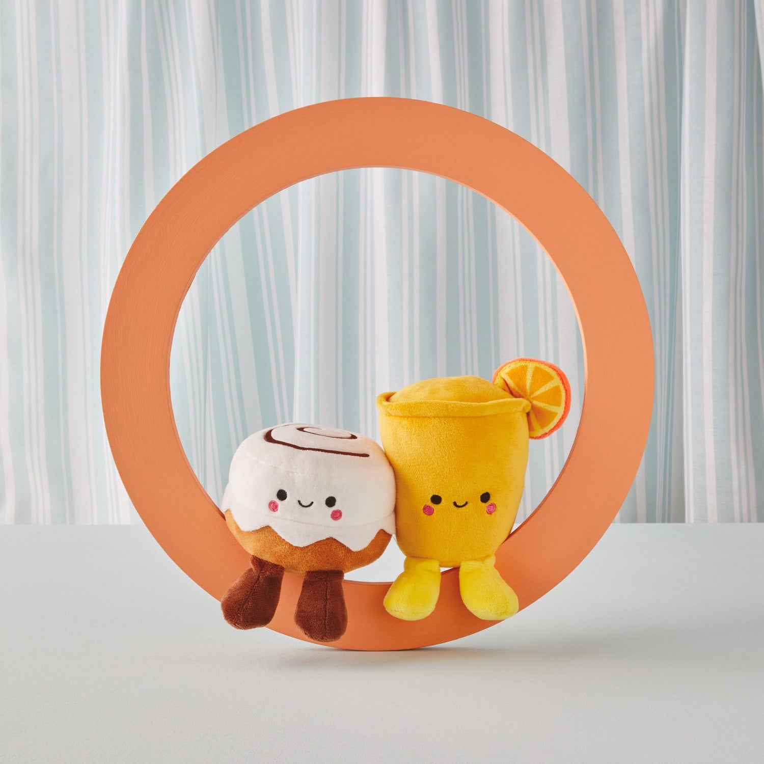 832865_1.jpg?v=1702365654&