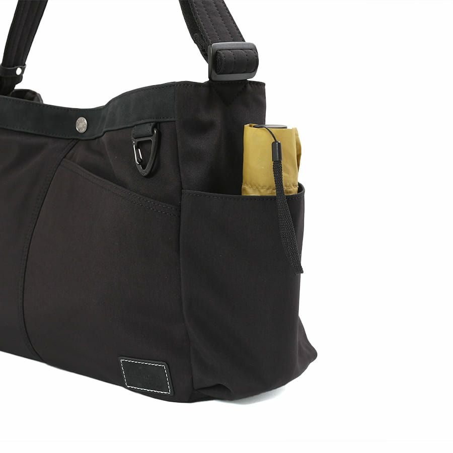 公式】 MOUSTACHE ショルダーバッグ ナイロン×ベロア調合皮 JVJ-4111