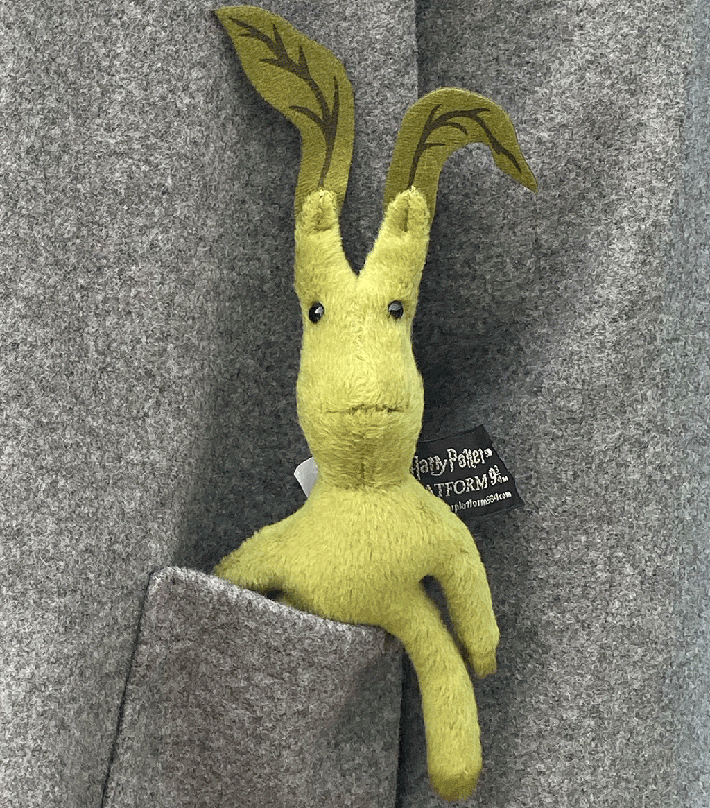 ピケットぬいぐるみ | ハリー・ポッター ショップ オンライン ジャパン