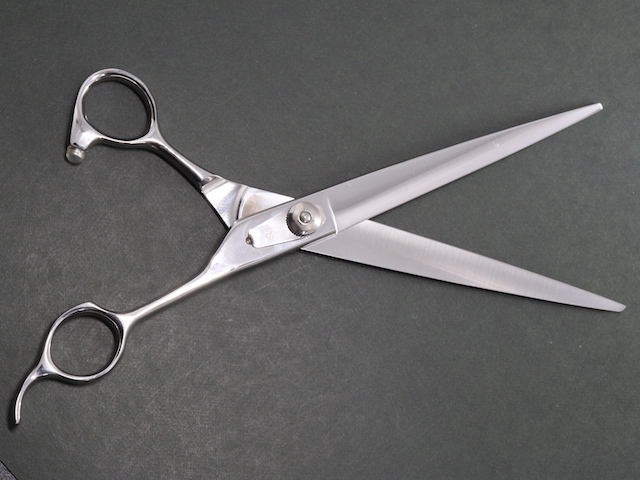 中古シザー】 SLASH cobalt alloy japan（7.5インチ）トリマー用 理容