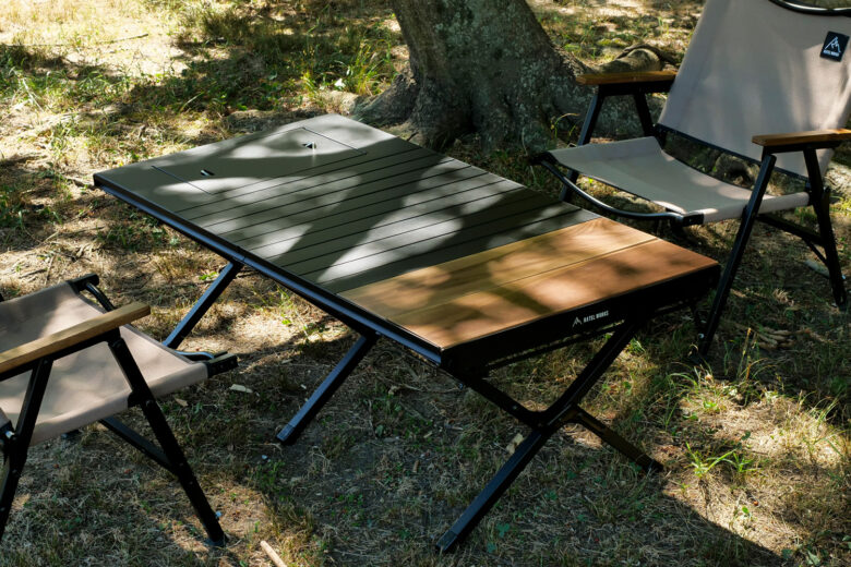 ラーテルワークス】ウッドパネルテーブル120はIGT規格で高級感がすごい