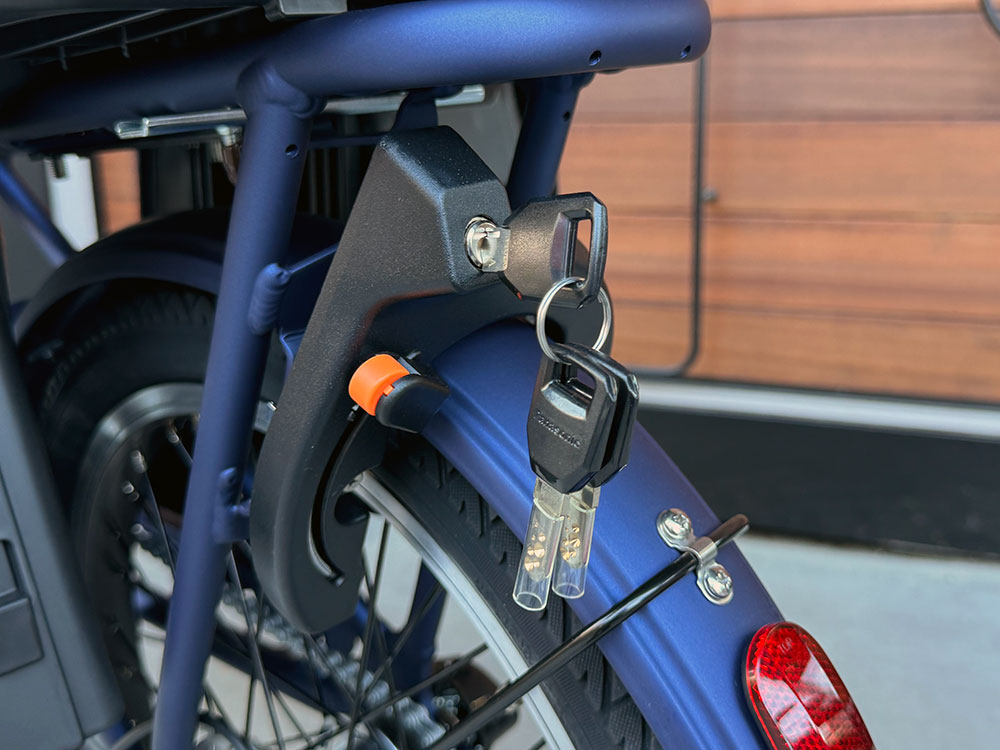 上杉本店】ギュットアニーズDX 押し歩き（BE-FAW031/パナソニック/電動