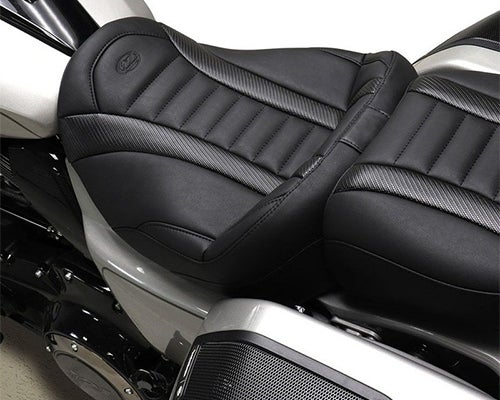 ハーレー、ツーリング用 マスタング(MUSTANG) シート｜ハーレー