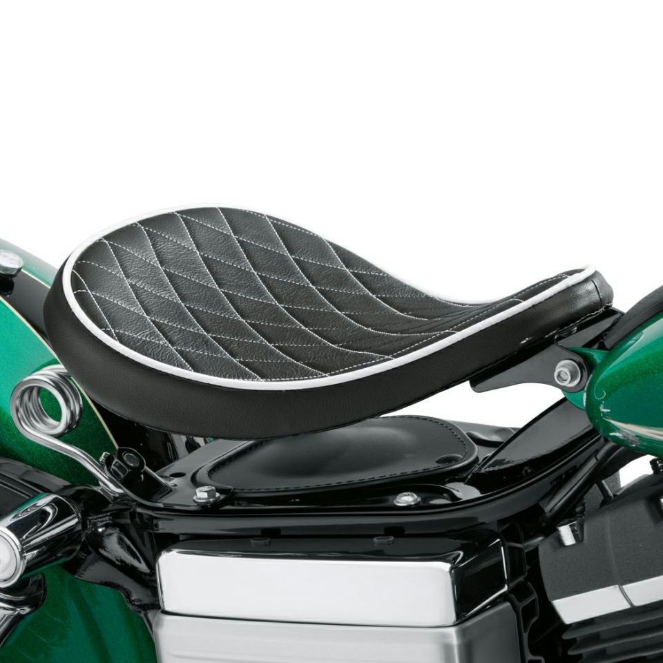 スポーツスター用リジットマウントサドル インストールキット