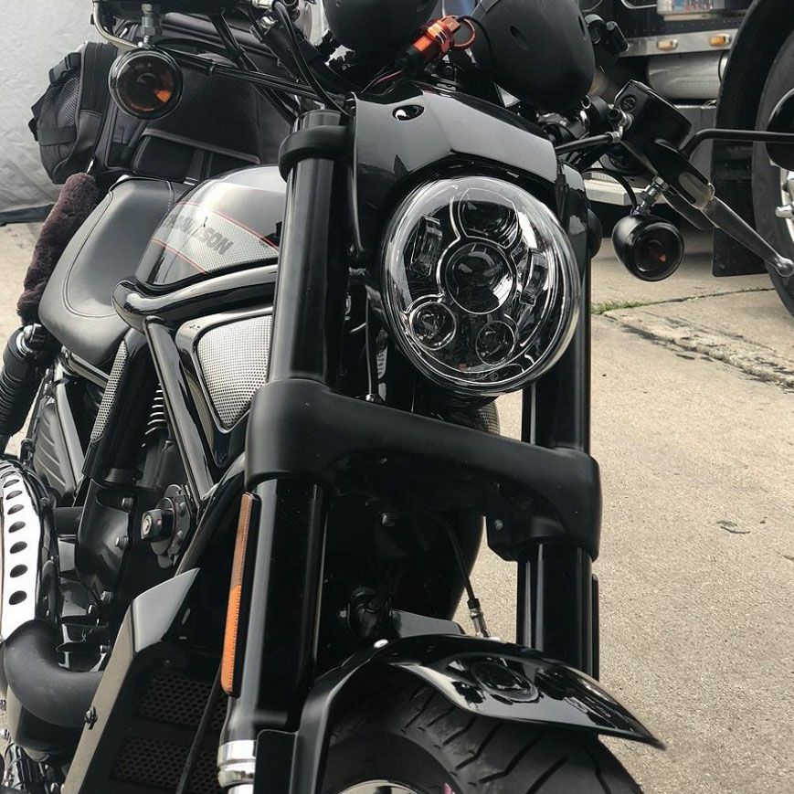 HogWorkz V-Rod クロームLED ヘッドライト |ハーレーパーツ専門店 HDパーツ