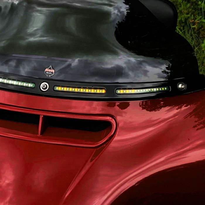 ハーレー、ツーリング2014以降用 ウインドシールド トリム｜ハーレー